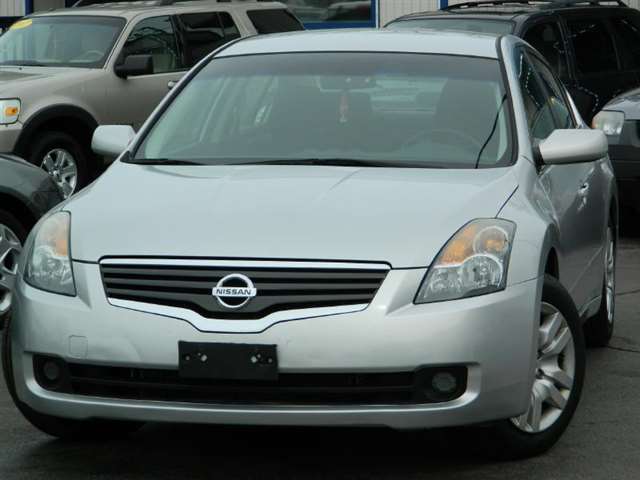 2009 Nissan Altima 2.5 4dr Sedan